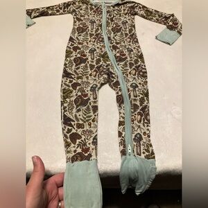 Never Clothing Bamboo  Nature Print One Piece Pajama